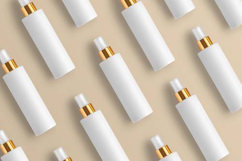 高端美妆护肤包装组合展示PS样机模板 - PNG派