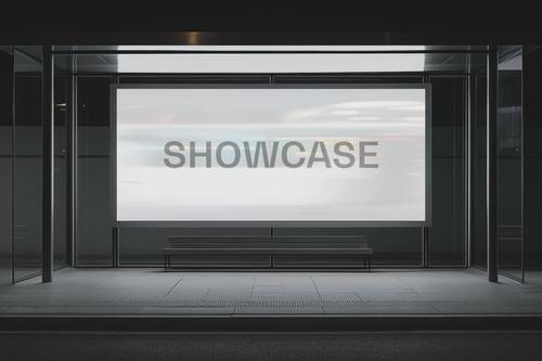 夜晚灯光公交站台广告牌PS样机模板 - PNG派