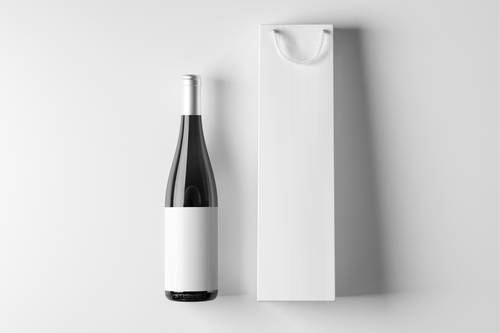 单瓶葡萄酒瓶和手提袋PS样机模板 - PNG派
