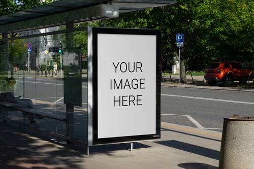 公交站牌广告灯箱PS样机模板 - PNG派