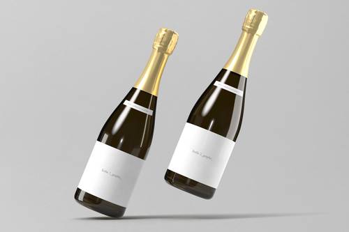 香槟瓶子包装展示PS样机模板 - PNG派
