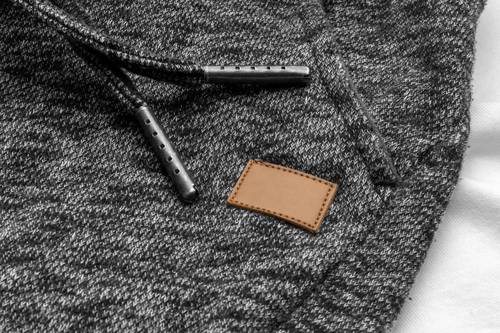 服装标签吊牌PS样机模板 - PNG派