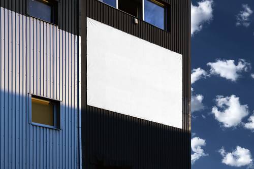 城市户外广告牌宣传物料PS样机模板 - PNG派