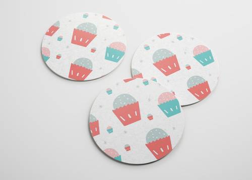 不同样式杯垫PS样机模板 - PNG派