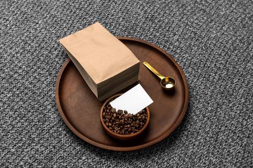 咖啡包装场景展示PS样机模板 - PNG派