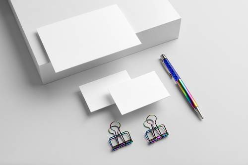 简约风格VI品牌样机PSD模板 - PNG派