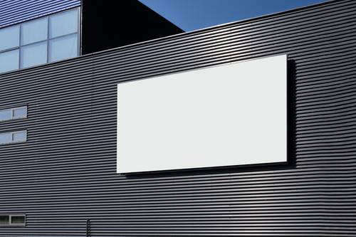 城市户外广告牌宣传物料PS样机模板 - PNG派