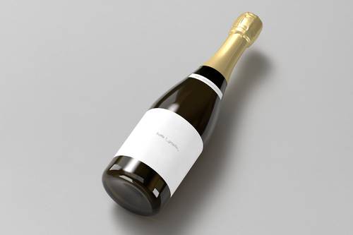 香槟瓶子包装展示PS样机模板 - PNG派