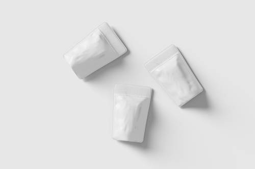 站立式食品包装袋PS样机模板 - PNG派