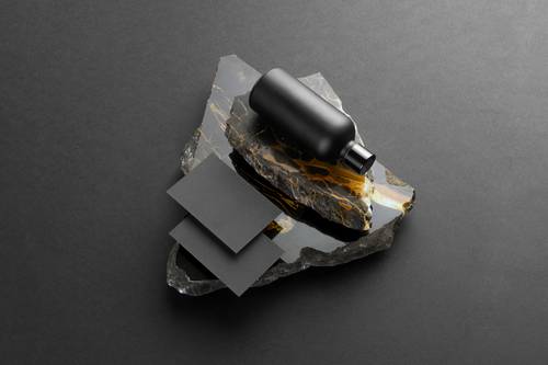 高端暗黑系化妆品VI样机组合展示PS模板 - PNG派