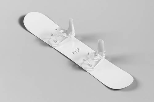 滑雪板设计PS样机模板 - PNG派