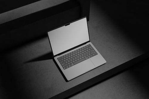 笔记本电脑PS样机模板 - PNG派