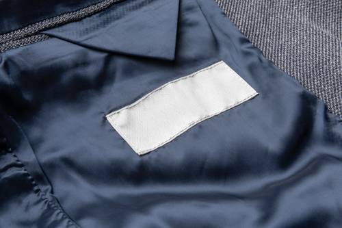 服装标签吊牌PS样机模板 - PNG派