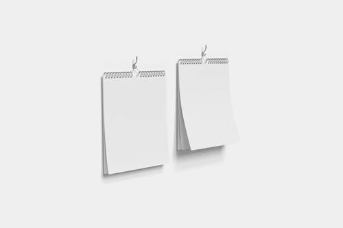 翻页挂历PS样机模板 - PNG派