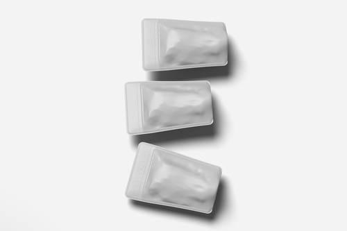 站立式食品包装袋PS样机模板 - PNG派