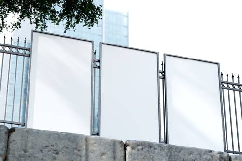 户外广告牌PS样机模板 - PNG派