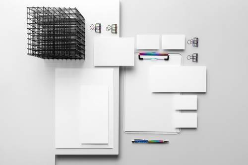 简约风格VI品牌样机PSD模板 - PNG派