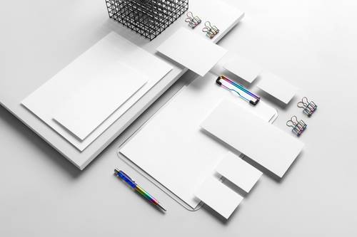 简约风格VI品牌样机PSD模板 - PNG派