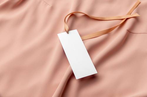 服装标签吊牌PS样机模板 - PNG派