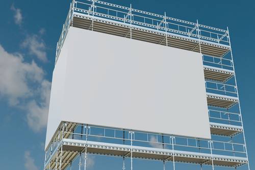 户外大型广告展示PS样机模板 - PNG派