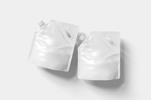 自立吸嘴袋产品包装PS样机模板 - PNG派