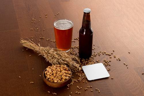 啤酒瓶易拉罐包装PS样机模板 - PNG派