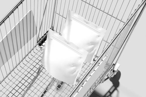 购物车里面的零食包装袋PS样机模板 - PNG派