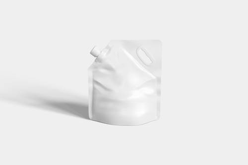 自立吸嘴袋产品包装PS样机模板 - PNG派