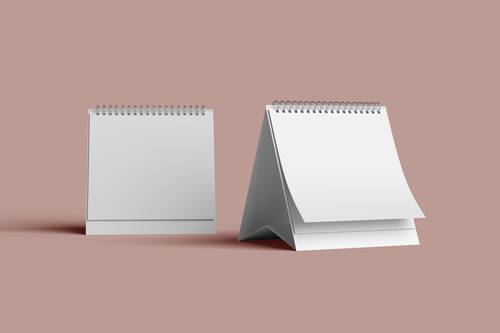 正方形翻页桌历PS样机模板 - PNG派