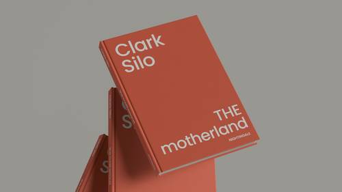 书籍封面展示PS样机模板 - PNG派