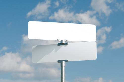 道路指示牌展示效果PS样机模板 - PNG派