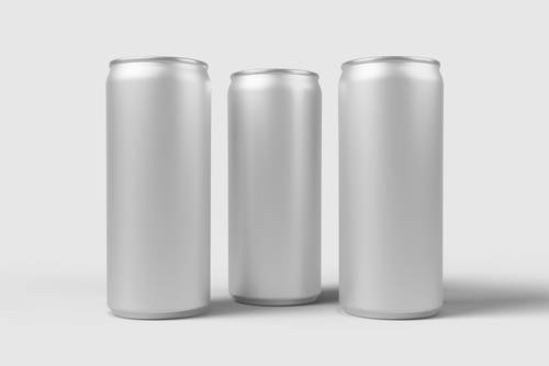 易拉罐PS样机模板 - PNG派