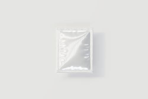 透明镀铝膜包装袋PS样机模板 - PNG派